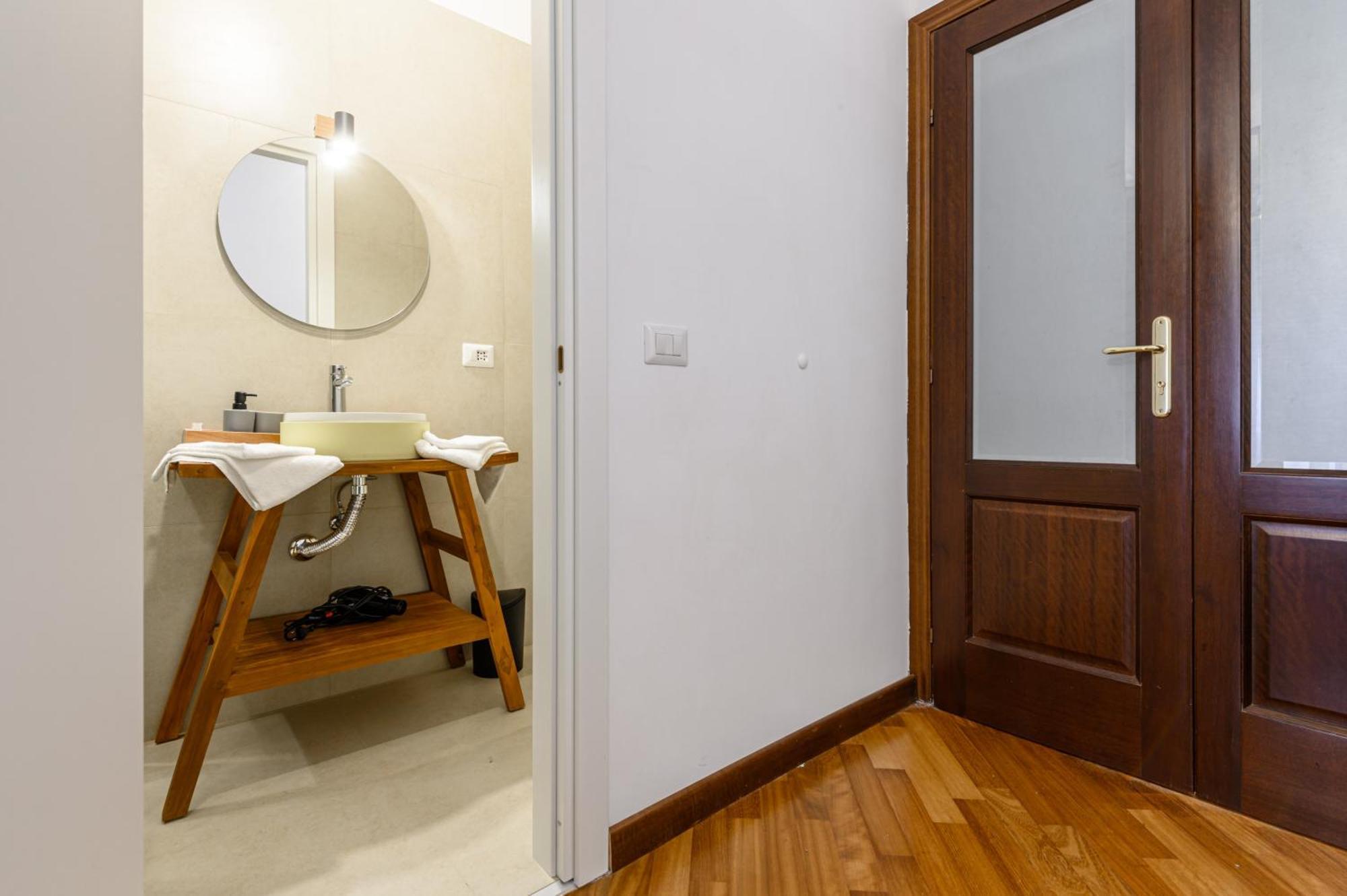 Dimora Vomero Naples Luaran gambar